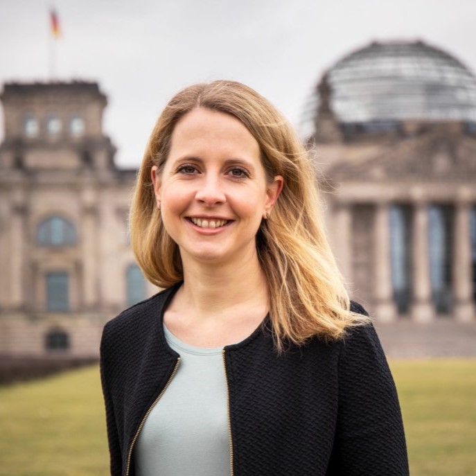 Porträtfoto von Verena Hubertz