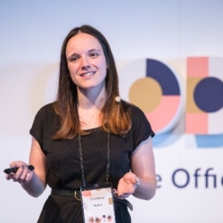 A photo of Carole Rennie Logan.