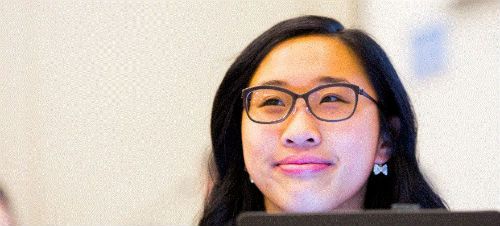 TTW - girl with glasses watching on(01)