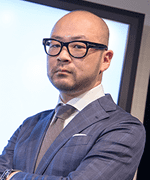 写真: 蔵本 雄一