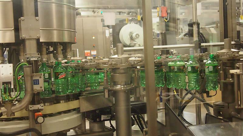 Pepsi Flaschenabfüllmaschine.