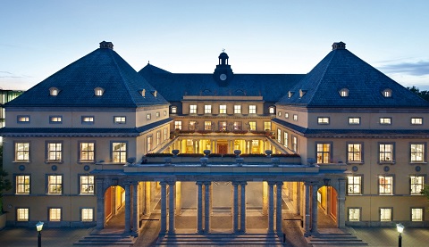 Bild der Hauptverwaltung der Munich Re in München