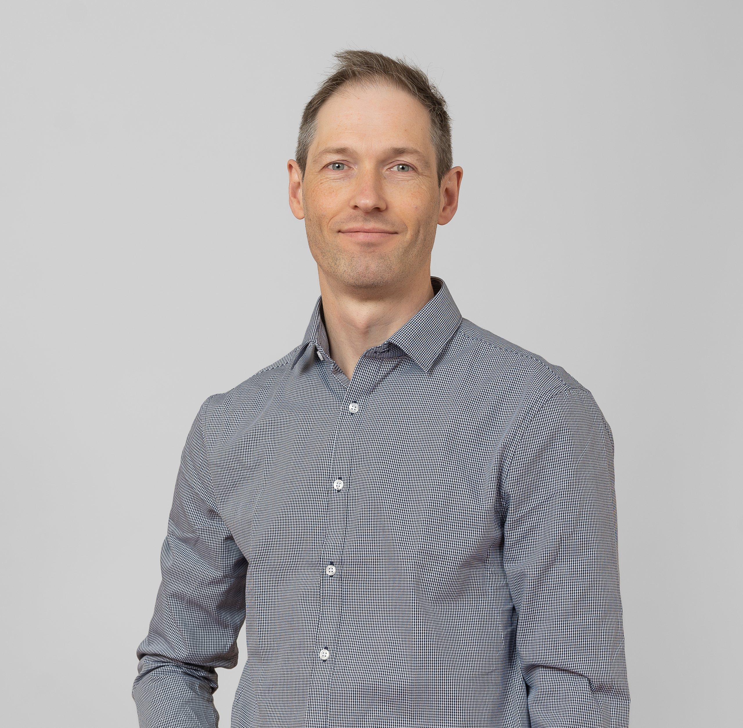 Dominic Tyer headshot