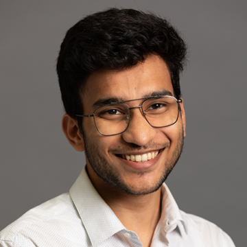 Portrait of Divyanshu Saxena