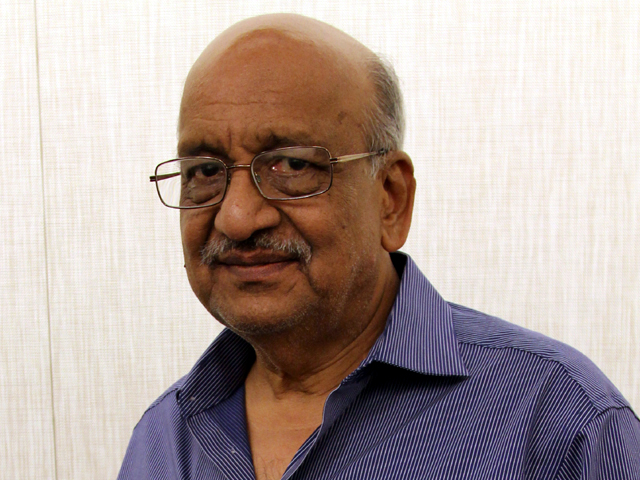 a man wearing glasses