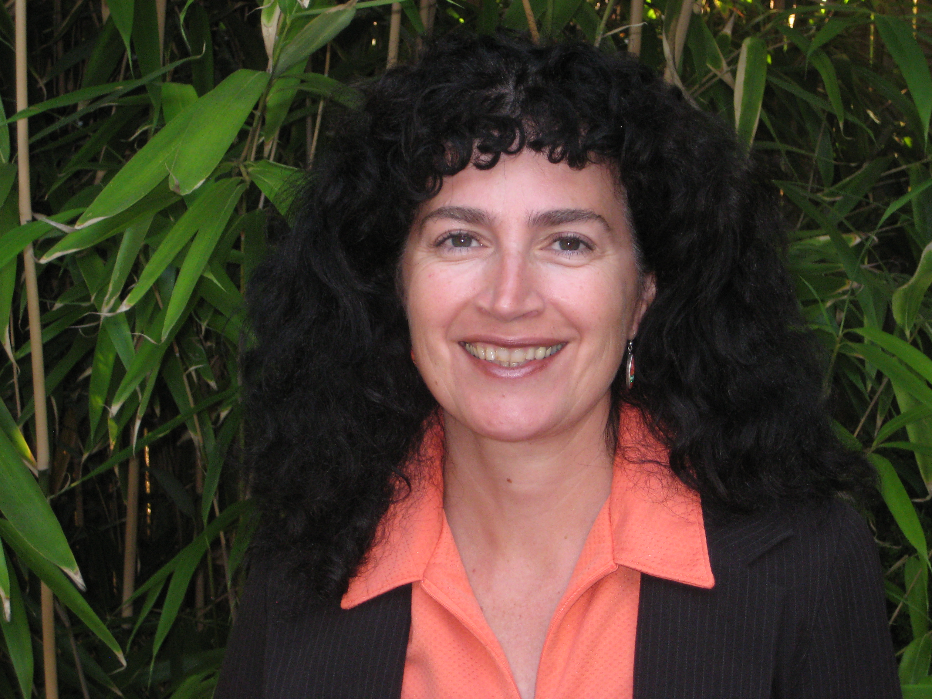 Portrait of Evelyne Viegas