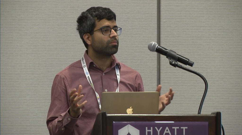 A Parallel Primal-Dual Sparse Method for Extreme Classification