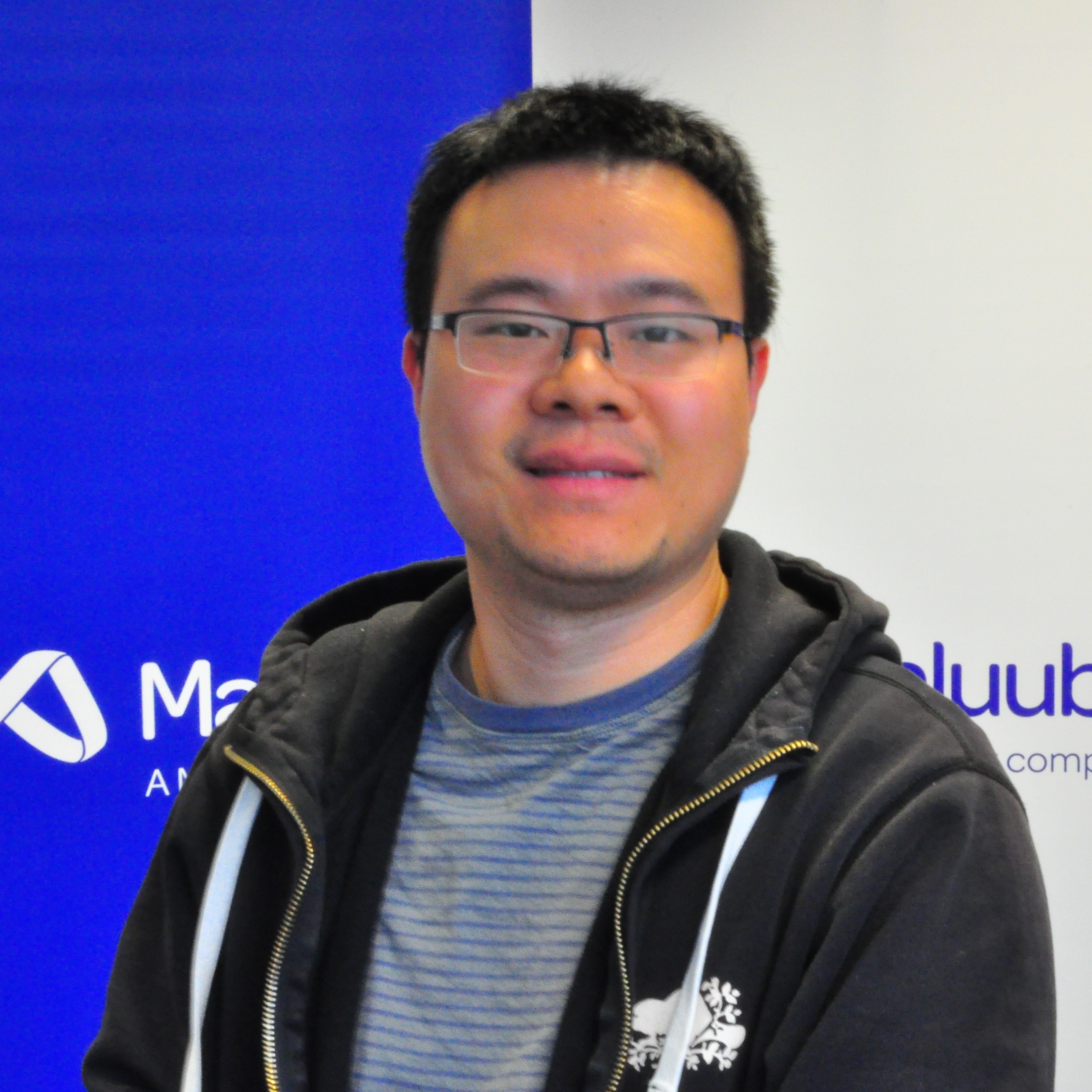 Portrait of Dennis Zhuang