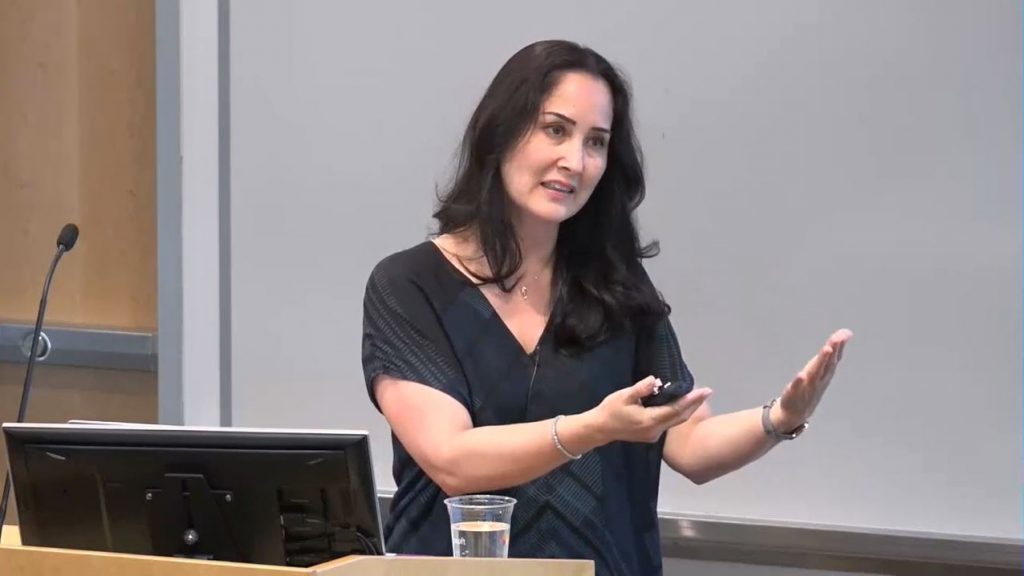 Living, Learning and Creating with Social Robots