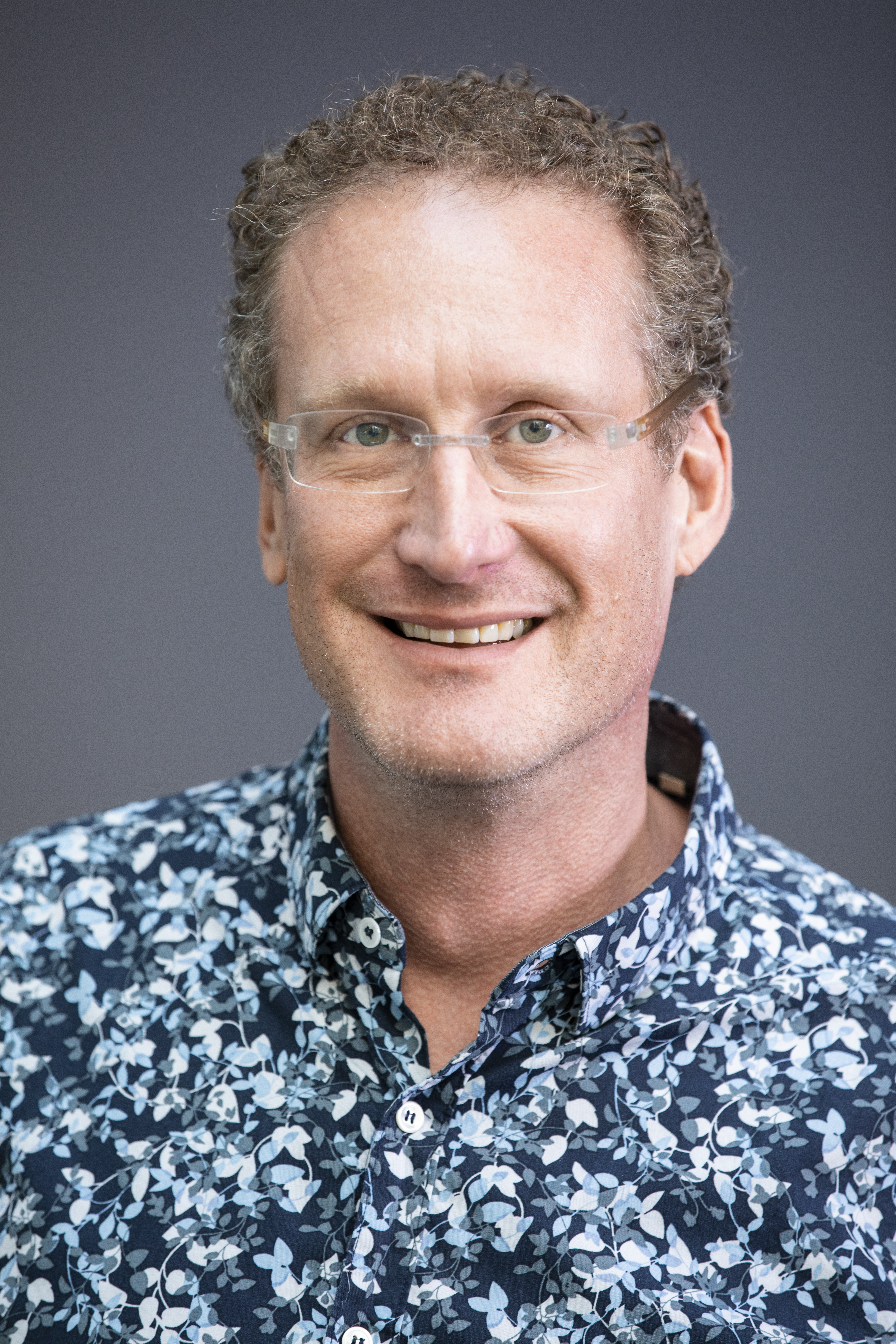 Portrait of Lars Liden