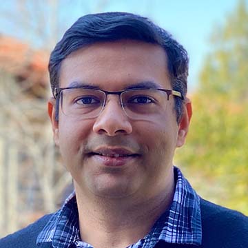 Kinjal Basu의 초상화