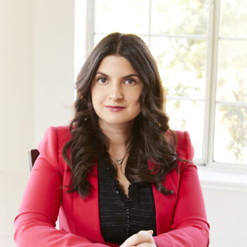 Portrait of Dr. Roxana Daneshjou