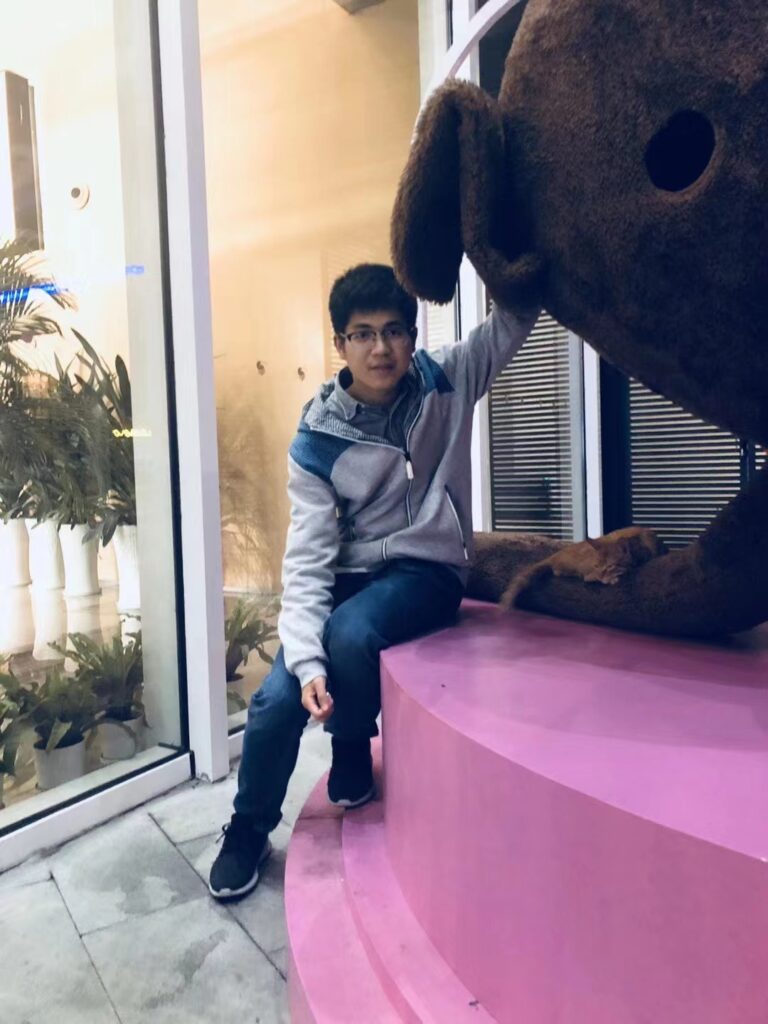 生活中的王一栋