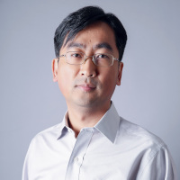 a person posing for the camera