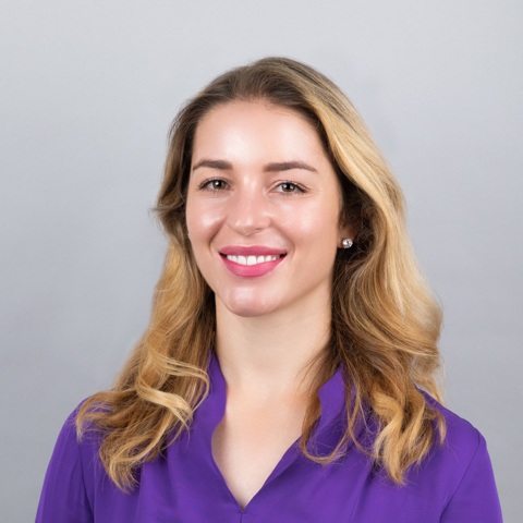 Portrait of Lindsey Raymond