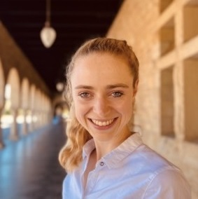 Portrait of Rebecca Janssen