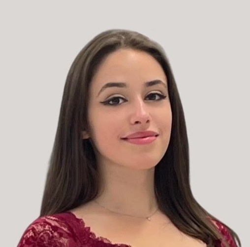 Portrait of Dasha Metropolitansky