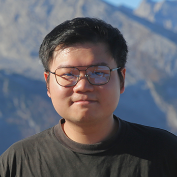 Portrait of Steven Kuang