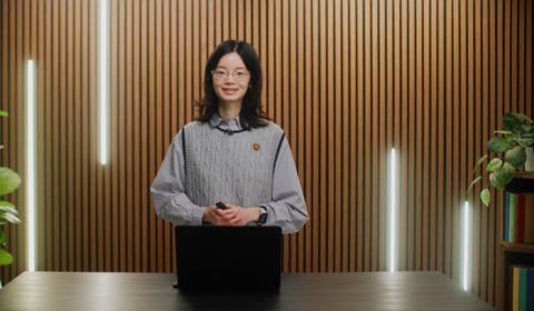photo of Xinzhi Zhang during the Microsoft Research Forum