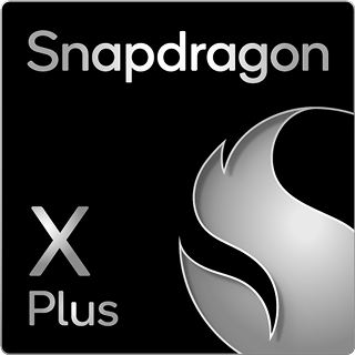 黒地に銀色のSnapdragon X Plusのロゴ。