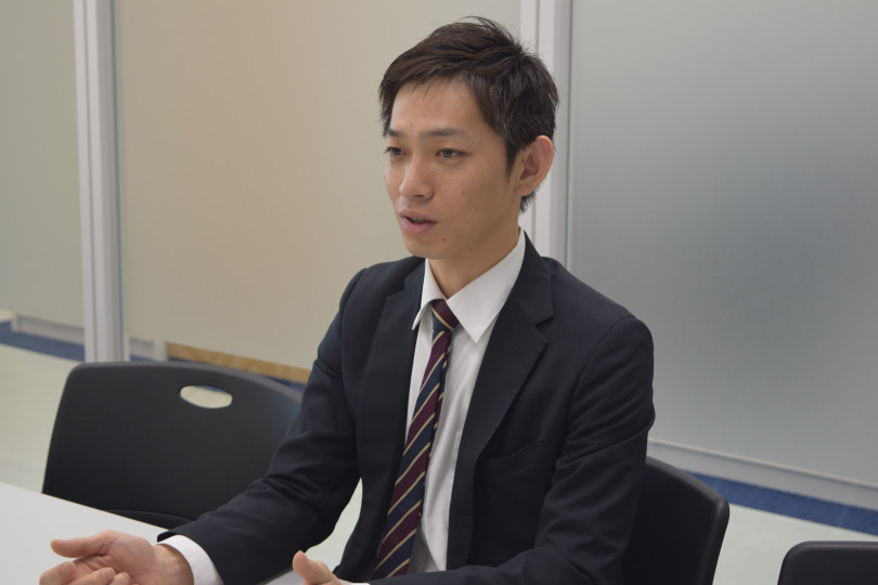 株式会社オプティム 執行役員 休坂健志氏