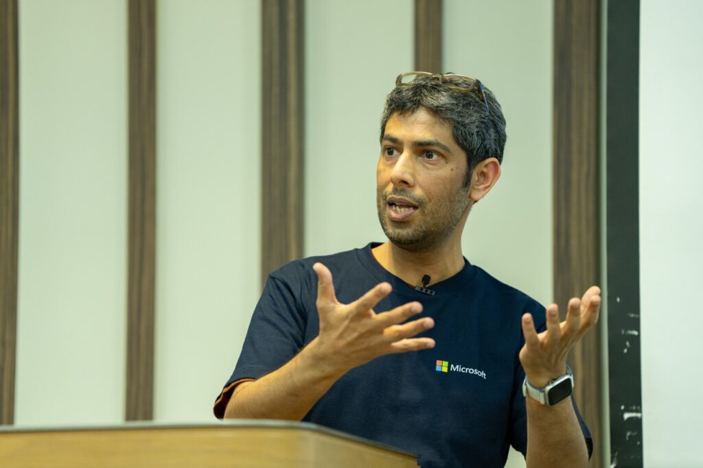 「金融機関向け AI Transformation with the Microsoft Cloud セミナー」にて、AI 活用成功事例紹介で登壇した Ranjan